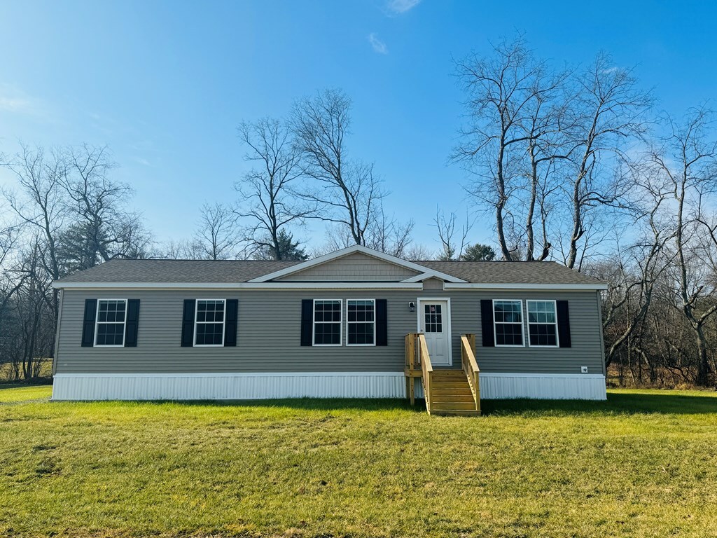 Property Photo:  275 Rockview Ln  PA 18848 