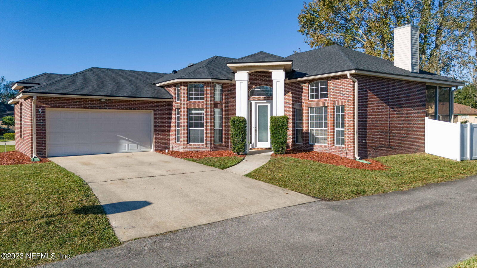Property Photo: 3795 Bedford Drive FL 32068