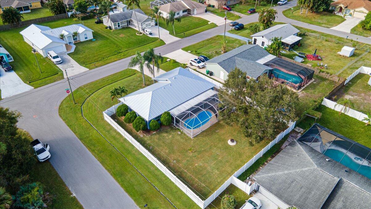 Property Photo:  967 SW Aviation Avenue  FL 34953 