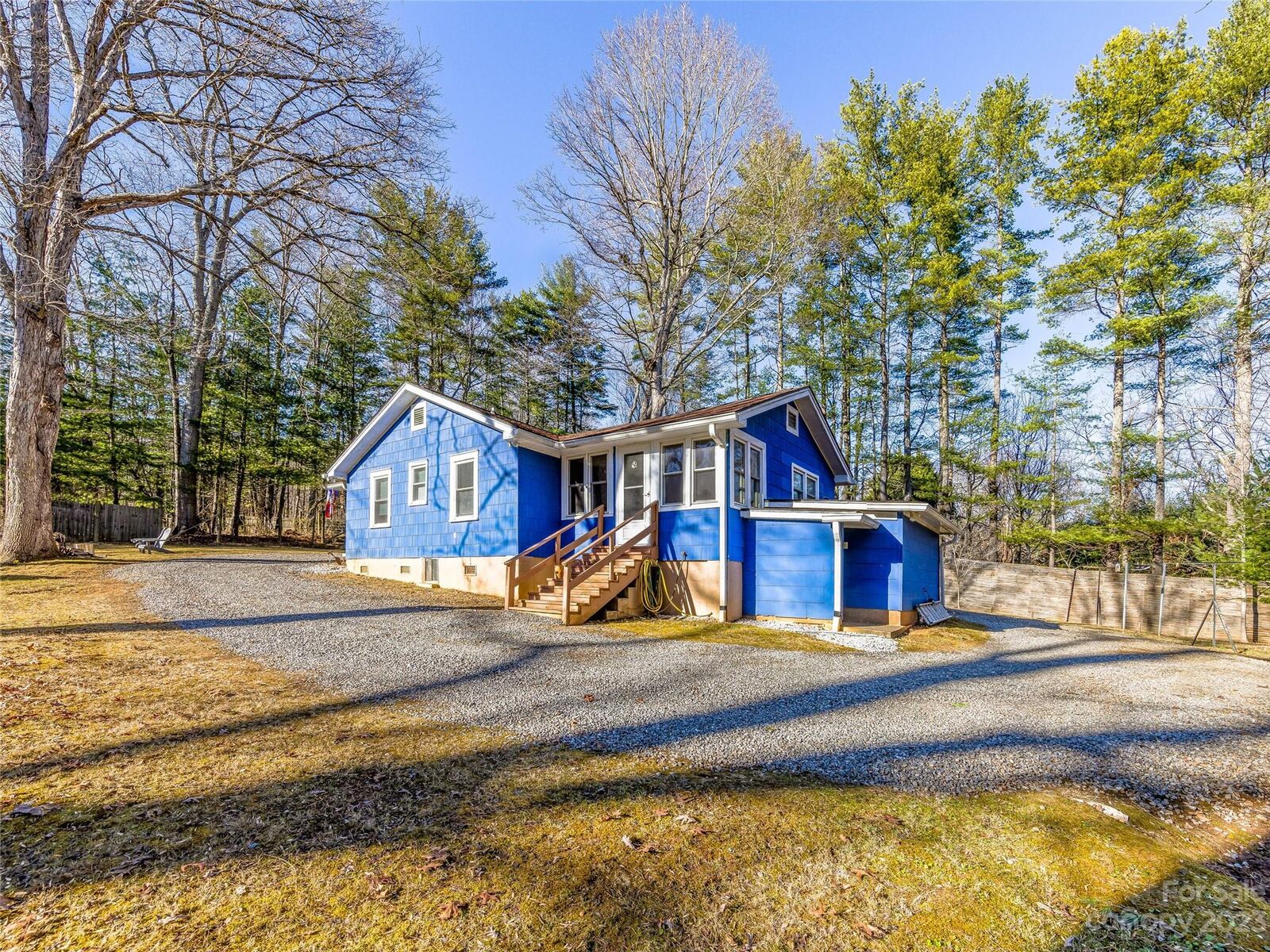 Property Photo:  15 Gilmore Drive  NC 28803