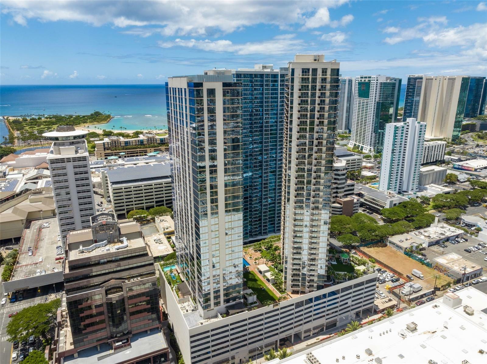 Property Photo:  1390 Kapiolani Boulevard 3708  HI 96814 