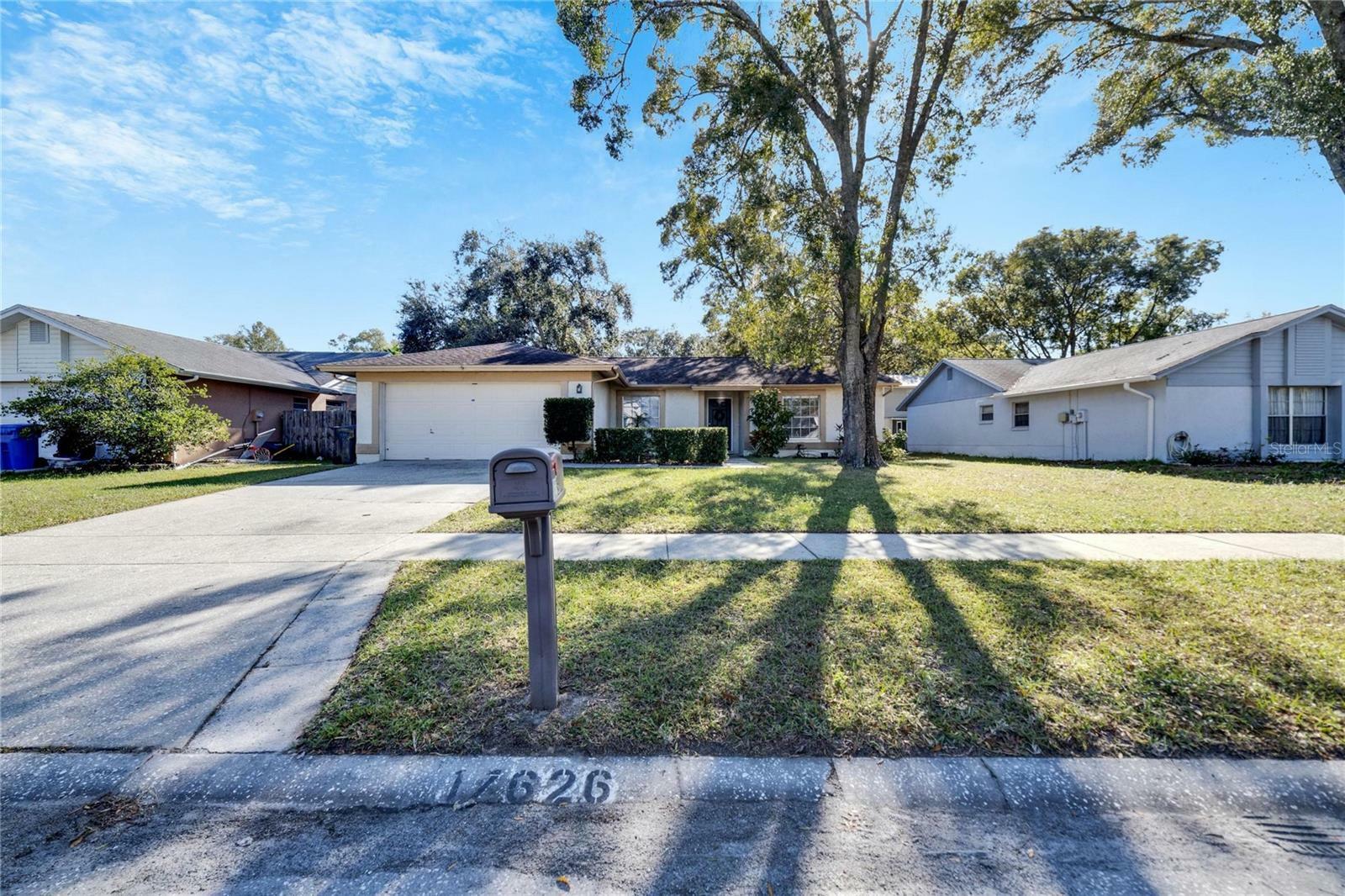 Property Photo:  17626 Shadyside Circle  FL 33549 