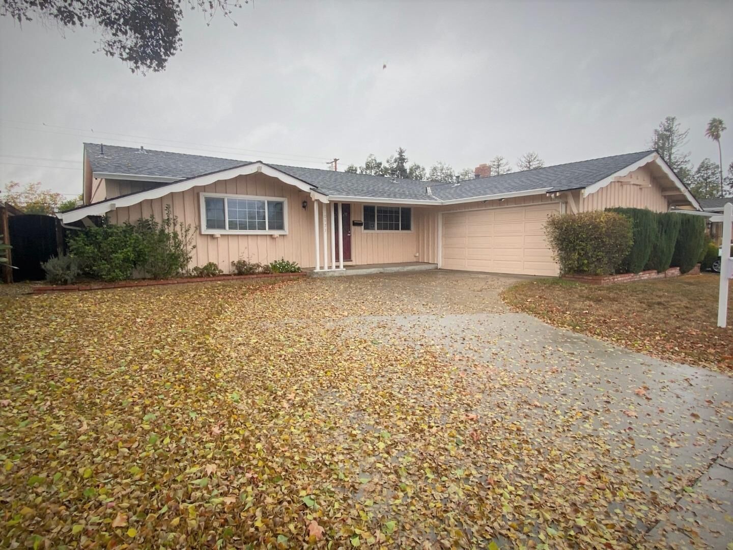 Property Photo:  10171 Richwood Drive  CA 95014