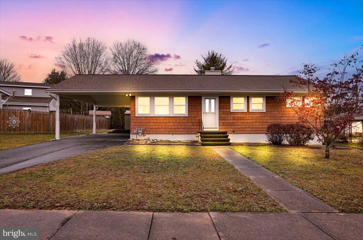 Property Photo:  204 Wood Lane  PA 19606 