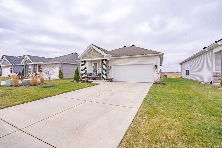 MLS202345640 4724 Eastwick Drive, Newburgh, IN 47630