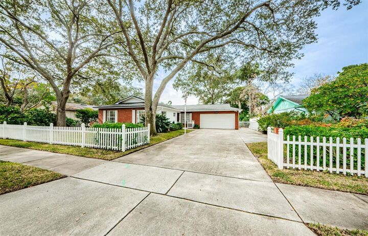 Property Photo: 1510 Dinnerbell Lane E FL 34698