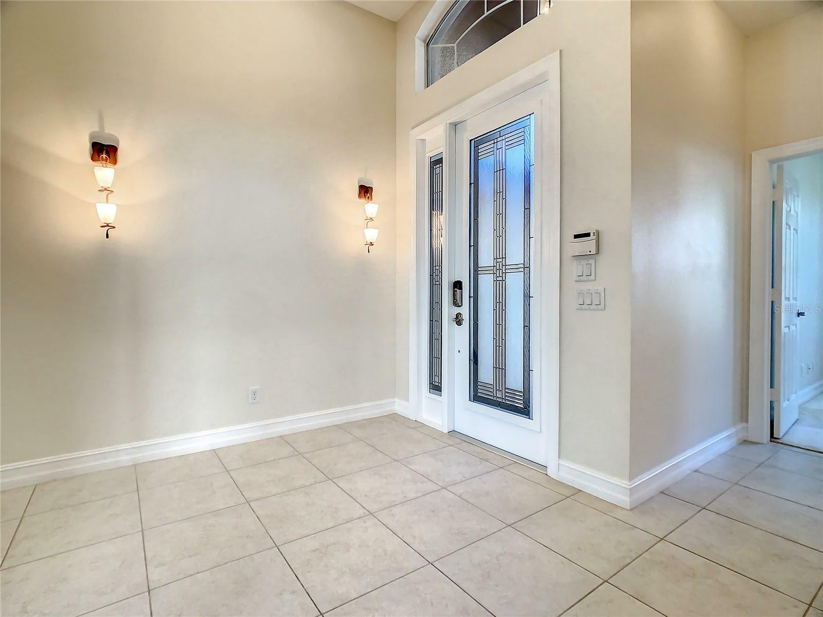 Property Photo:  15914 Golden Lakes Drive  FL 33598 