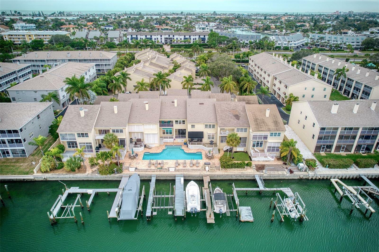 Property Photo:  487 Pinellas Bayway S 107  FL 33715 