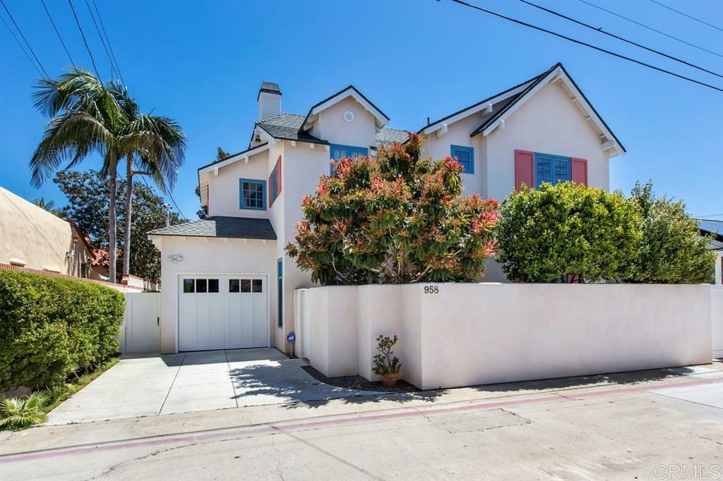 Property Photo:  958 A Avenue  CA 92118 