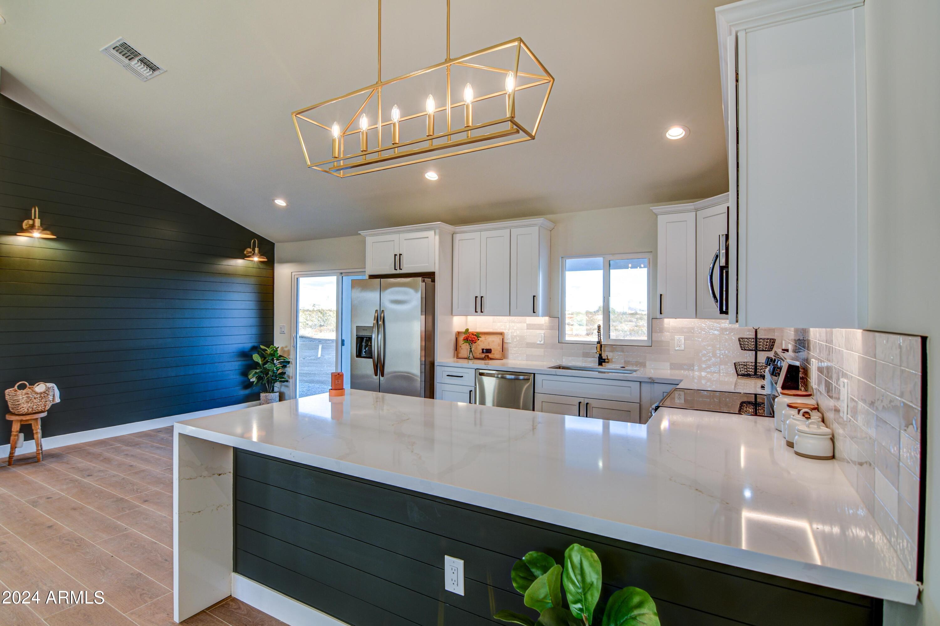 Property Photo:  2021 S 367th Avenue  AZ 85354 