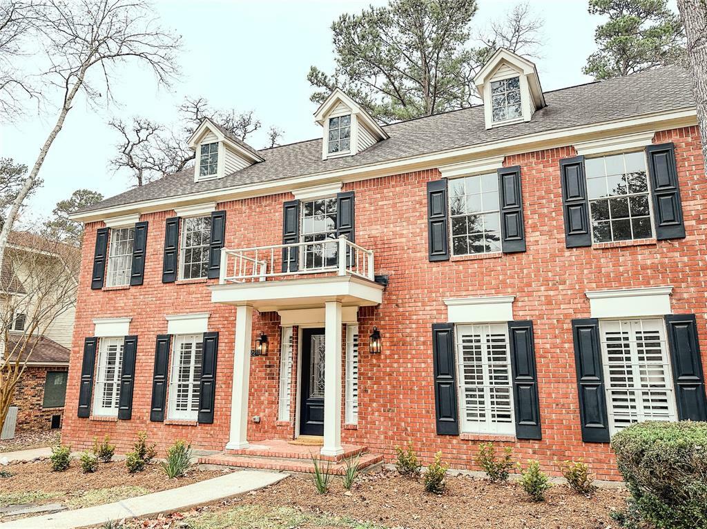 Property Photo: 22 Outervale Place TX 77381