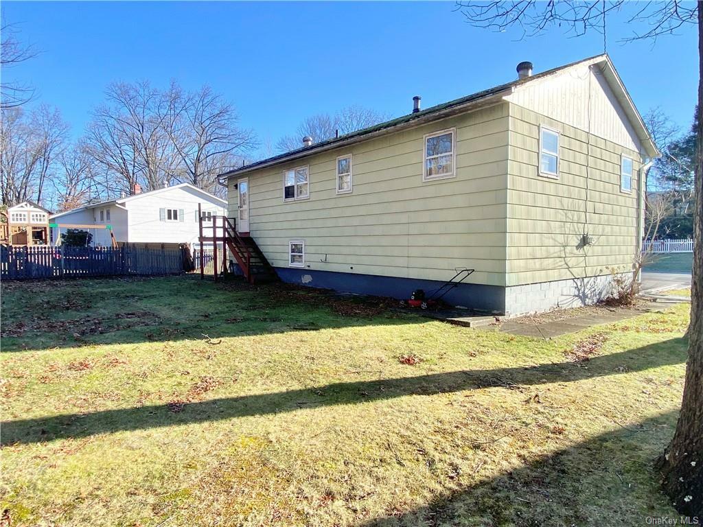 Property Photo:  10 Cane Road  NY 10925 