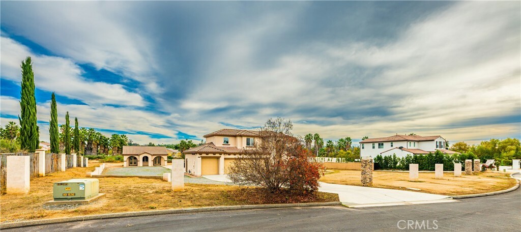 Property Photo:  16615 Greene Circle  CA 92504 