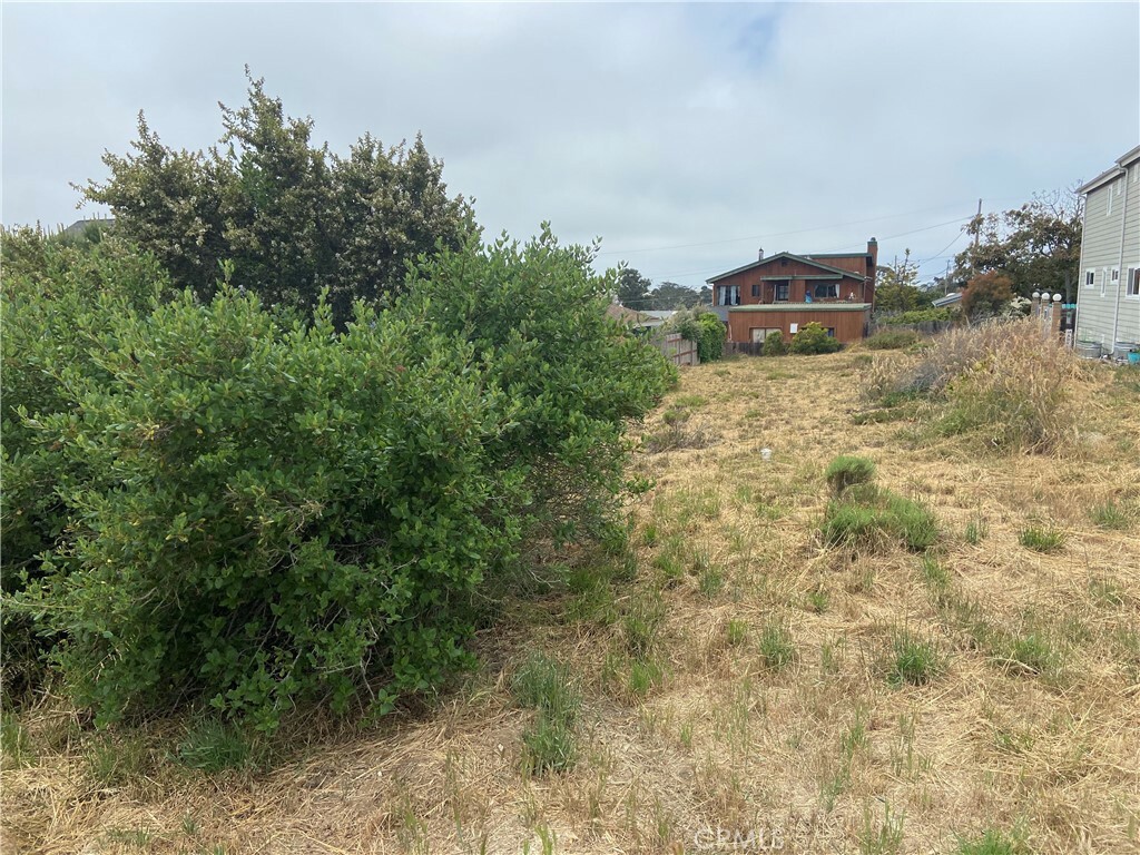 Property Photo:  1245 8th Street  CA 93402 