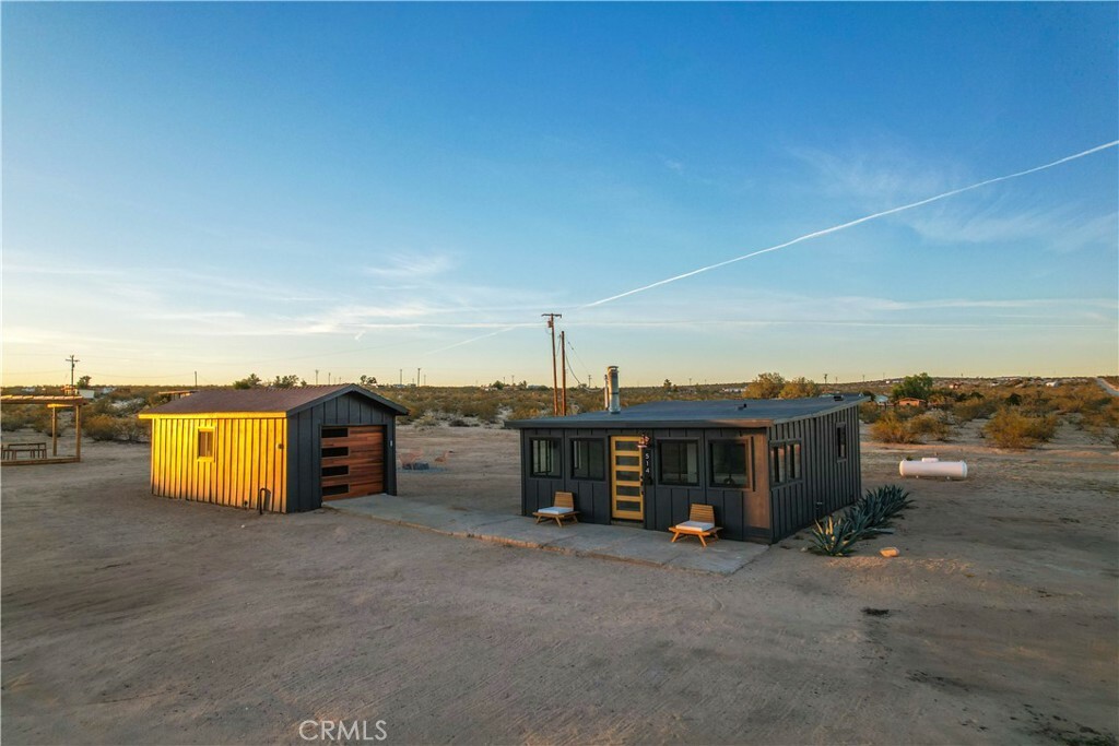 Property Photo:  514 Littlefield Road  CA 92252 