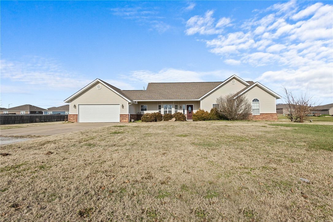 Property Photo:  23050 Lawlis Road  AR 72761 