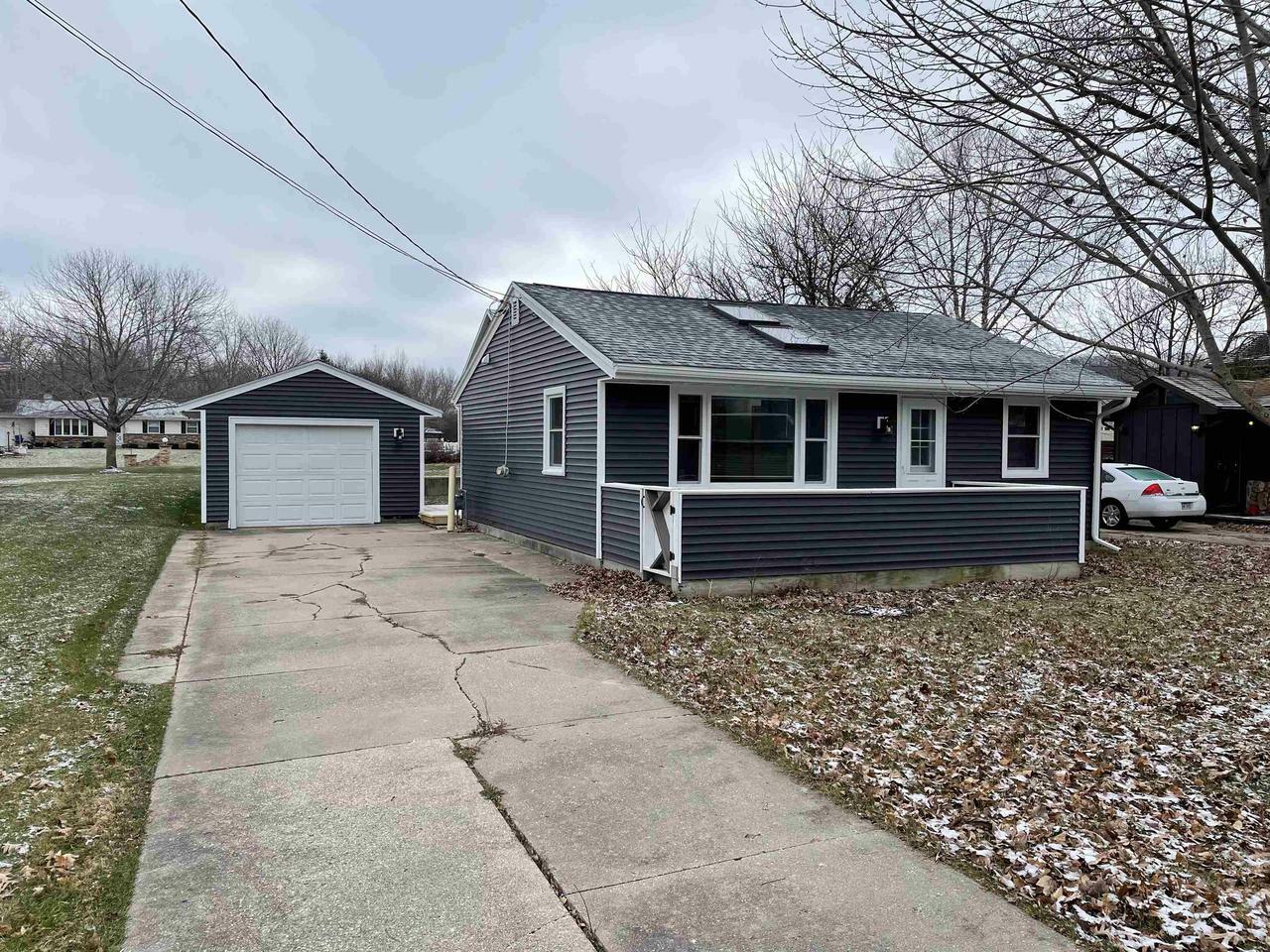 Property Photo:  108 East Yost Drive  WI 53511 