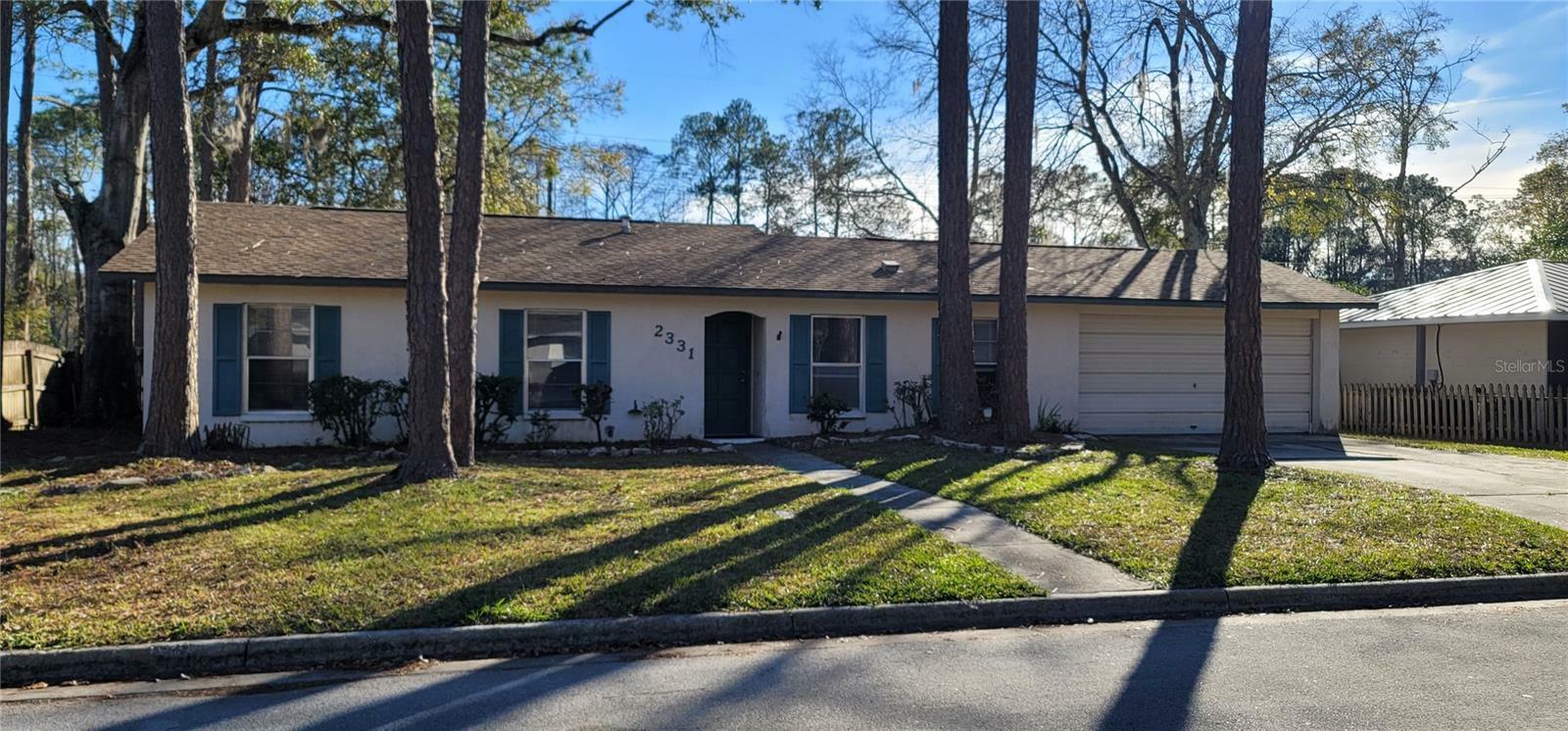 Property Photo:  2331 NW 54th Avenue  FL 32653 