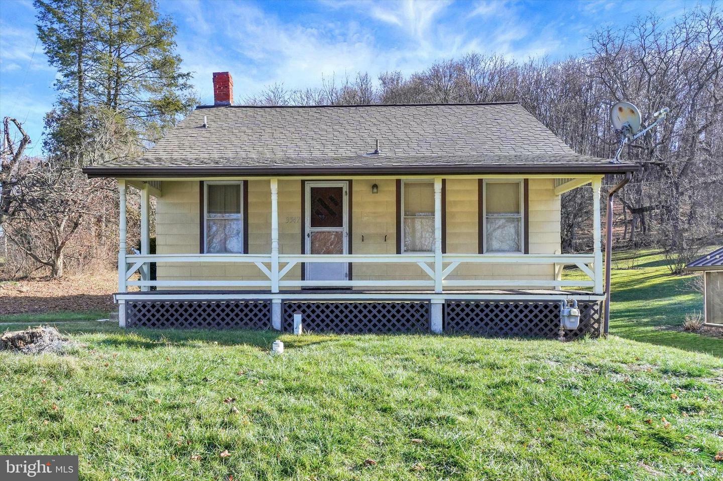 Property Photo: 3547 Starview Road PA 17318
