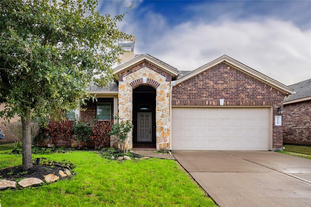 Property Photo:  23719 San Barria Drive  TX 77493 