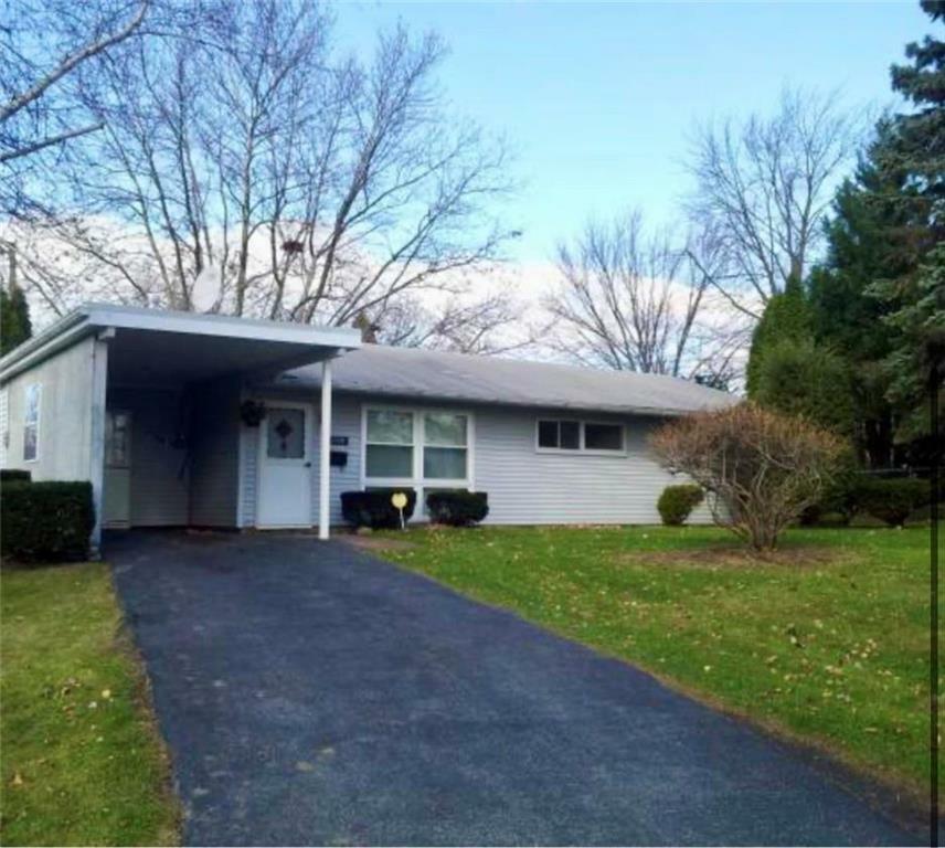 Property Photo:  1298 Echo Drive  PA 18052 