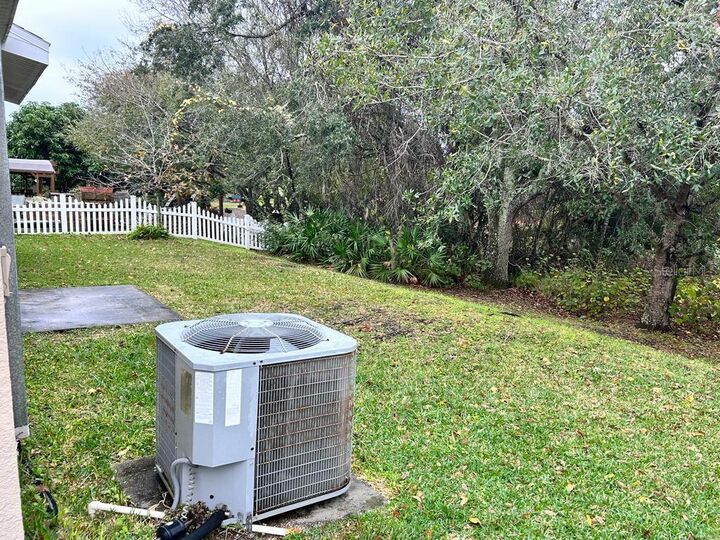 Property Photo:  3744 Briarwood Estates Circle  FL 34772 