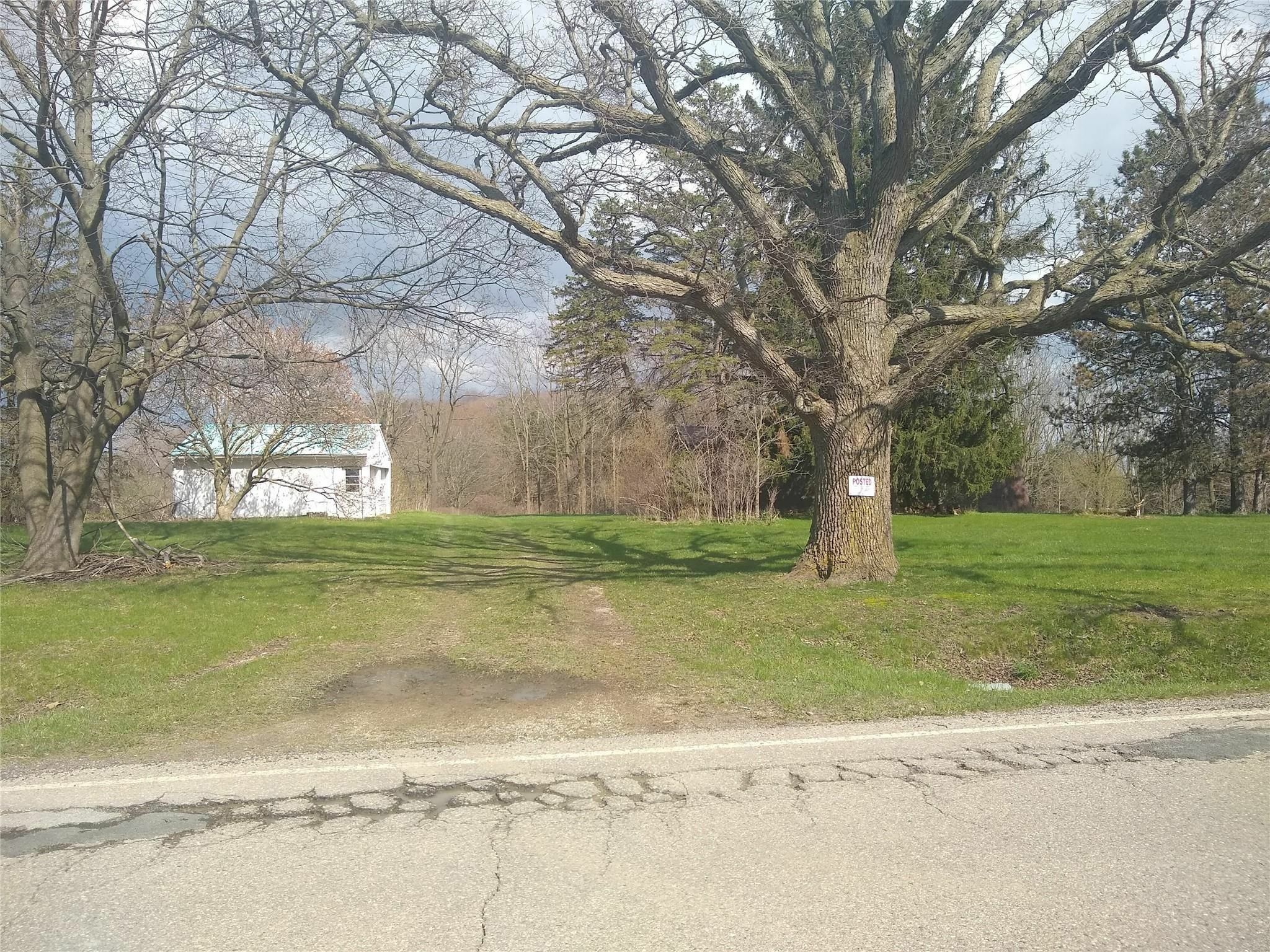 Property Photo:  2125 Bowman  MI 48444 