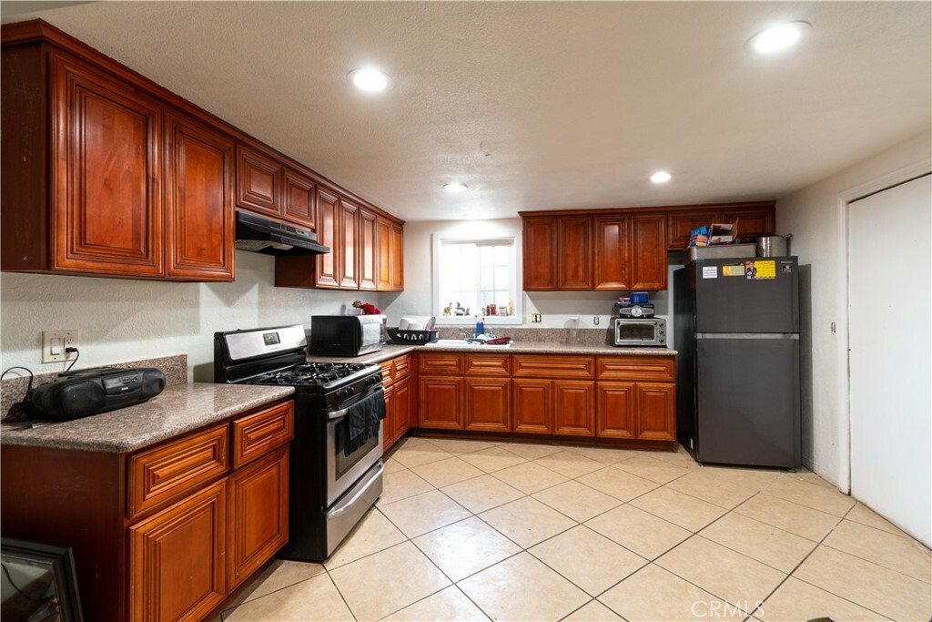 Property Photo:  12102 Hallwood Drive  CA 91732 