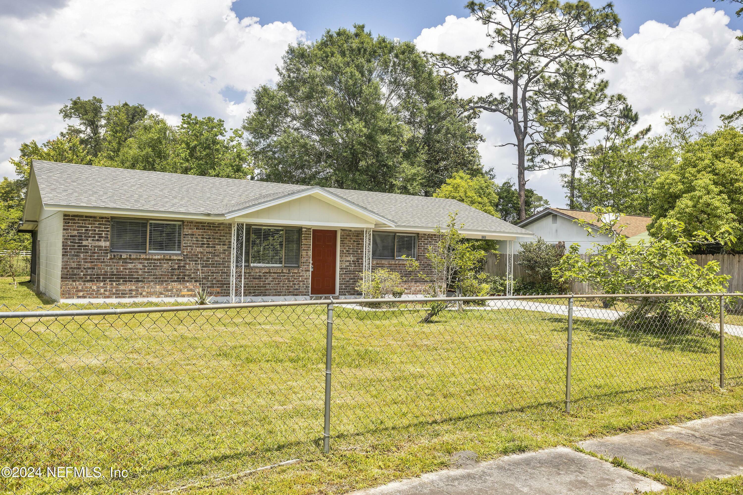 Property Photo:  5191 Broken Arrow Drive N  FL 32244 