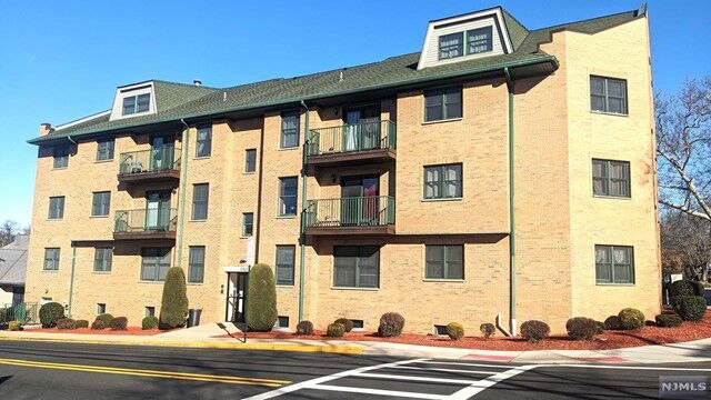 272 Union Avenue 6  Rutherford NJ 07070 photo