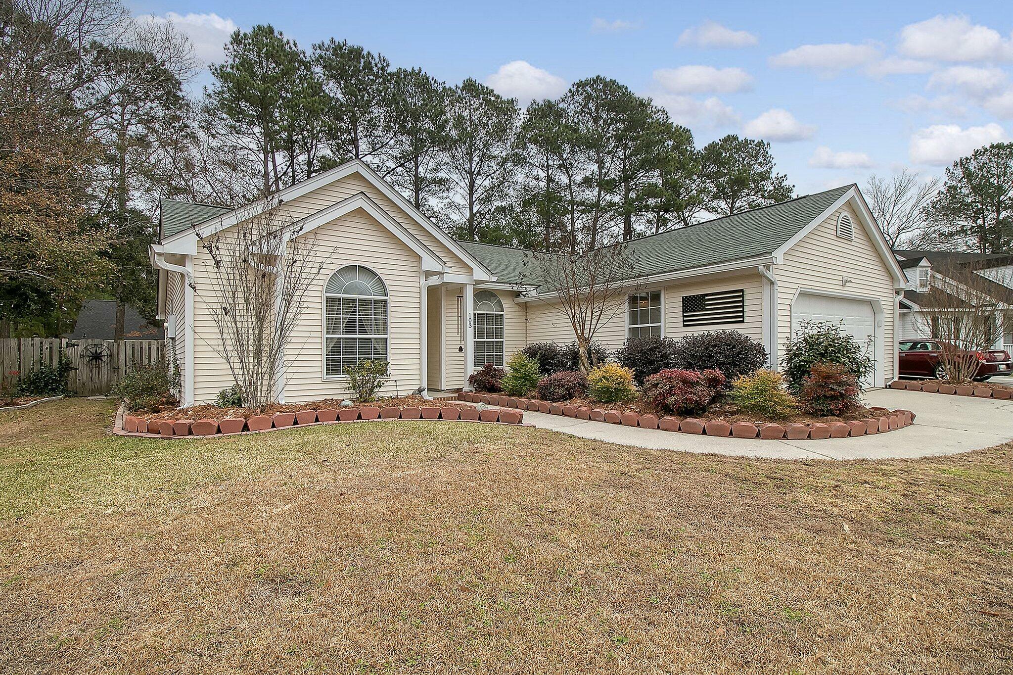 Property Photo:  103 Seavington Court  SC 29485 