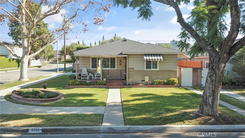 Property Photo:  6156 Fanwood Avenue  CA 90713 