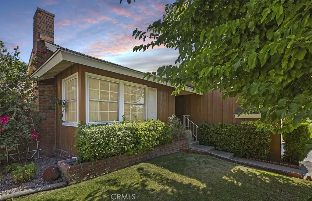 Property Photo:  1516 Del Norte Drive  CA 92879 