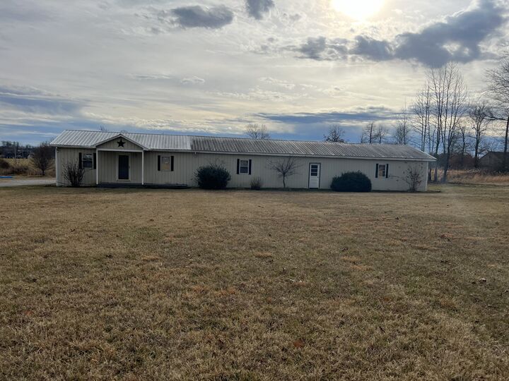 Property Photo: 2901 Highway 52 W TN 37083