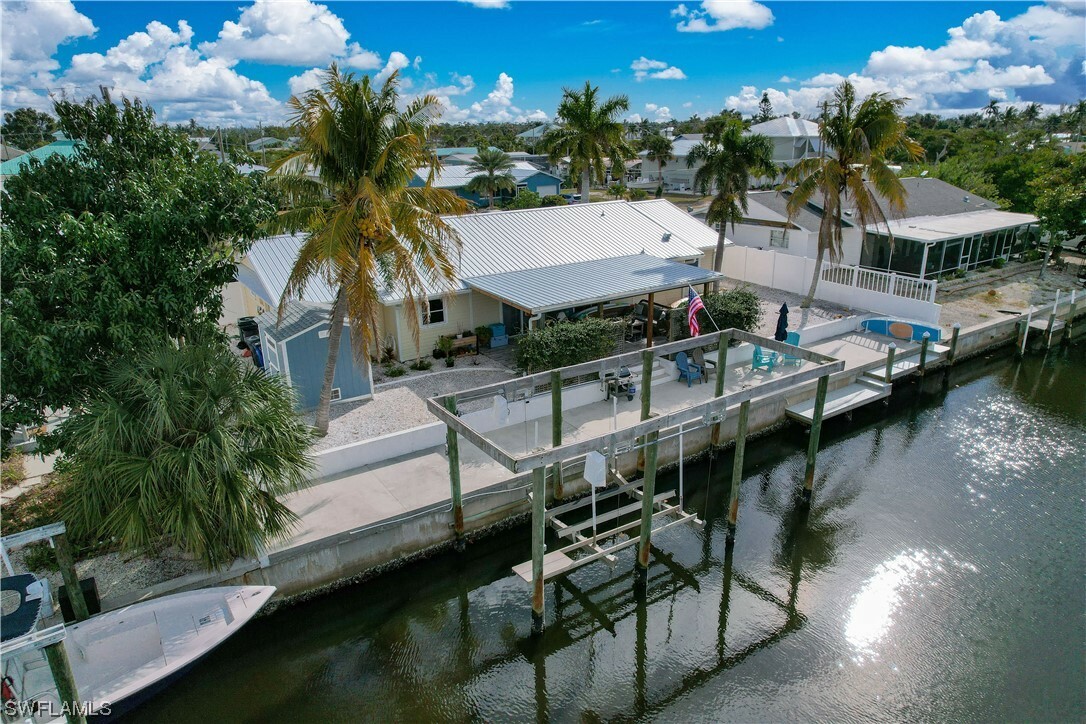 Property Photo: 16091/093 Porto Bello Street FL 33922