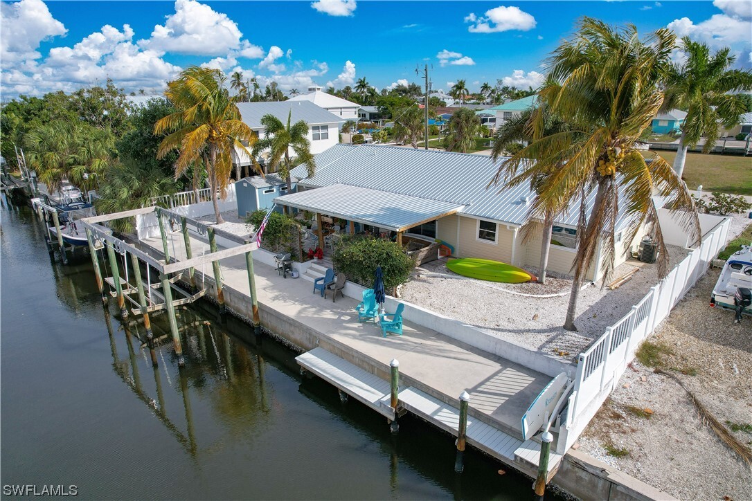 Property Photo: 16091/093 Porto Bello Street FL 33922