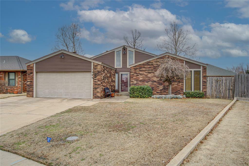 Property Photo:  1205 SW 105th Street  OK 73170 