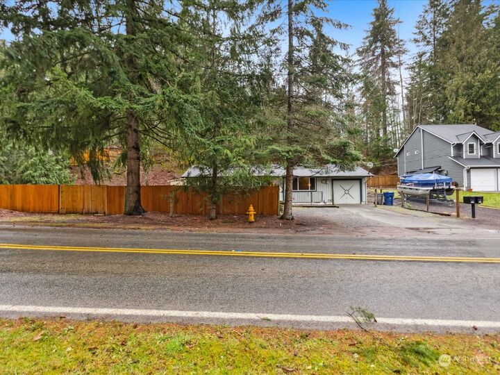 Home for sale in Snohomish 18101 Trombley Road, Snohomish, WA 98290