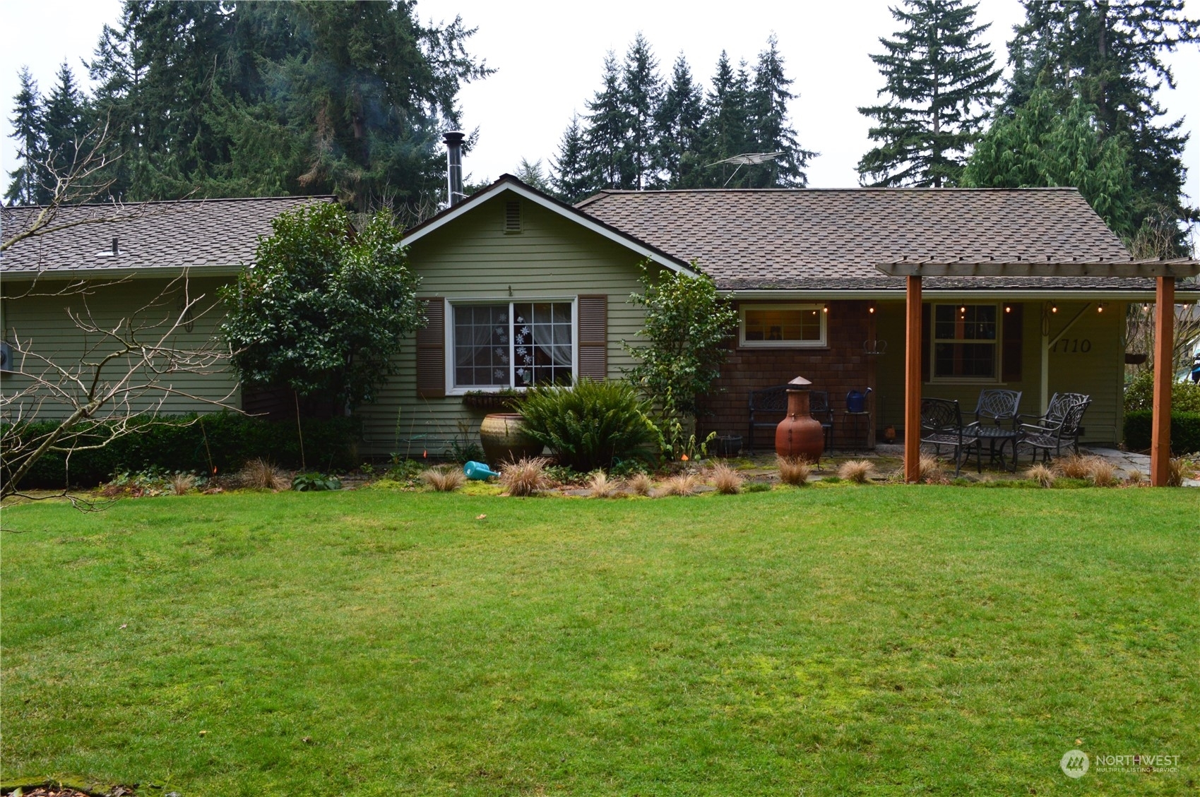 Property Photo:  7710 218th Street SW  WA 98026 