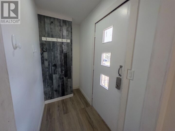 Home for sale in Kenora 1109 Valley Dr, Kenora, ON P9N 2W5