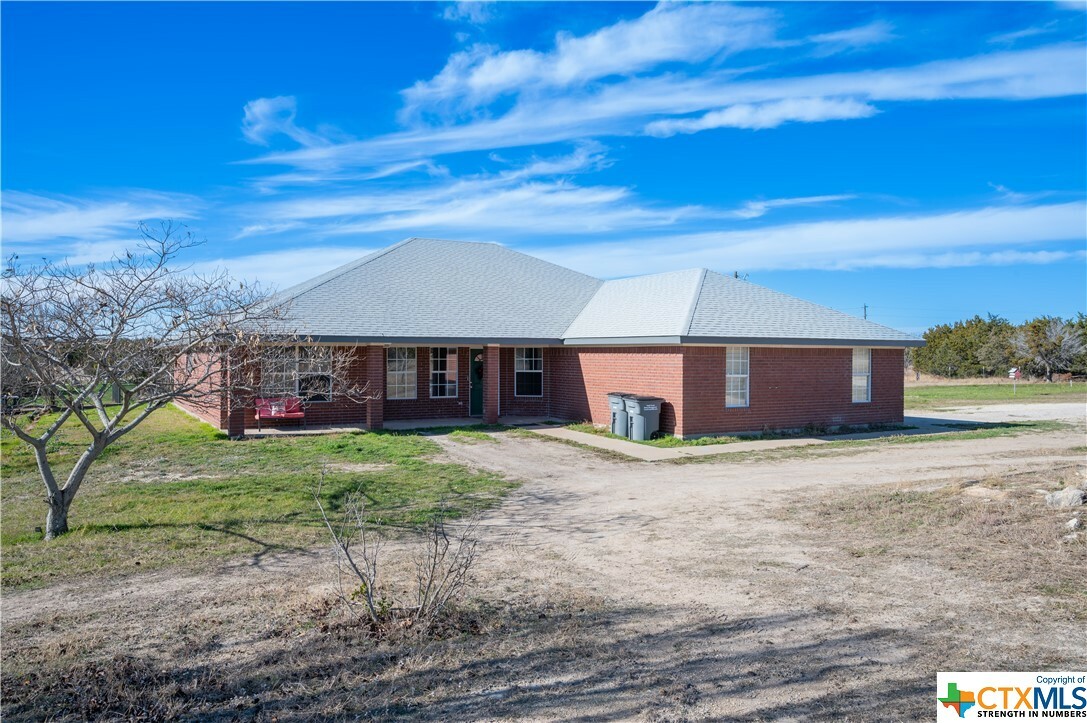 Property Photo:  6475 County Road 3300  TX 76539 