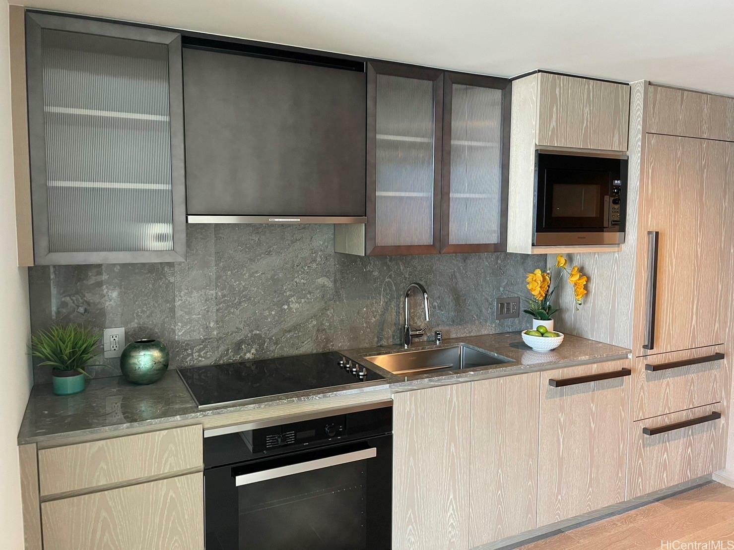 Property Photo: 1000 Auahi Street 2111 HI 96814