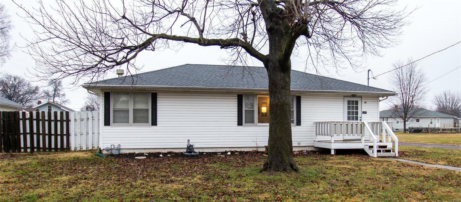 Property Photo:  1107 Wilson Street  IL 62087 