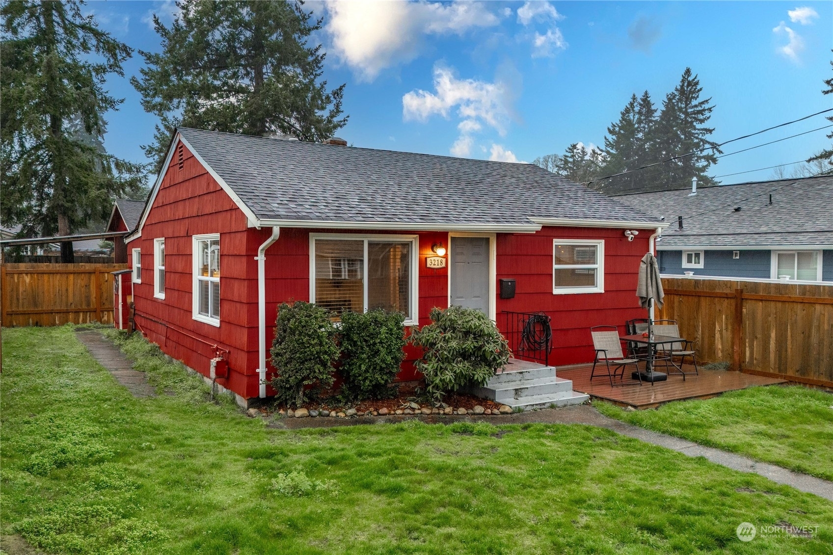 Property Photo:  3218 S Madison Street  WA 98409 