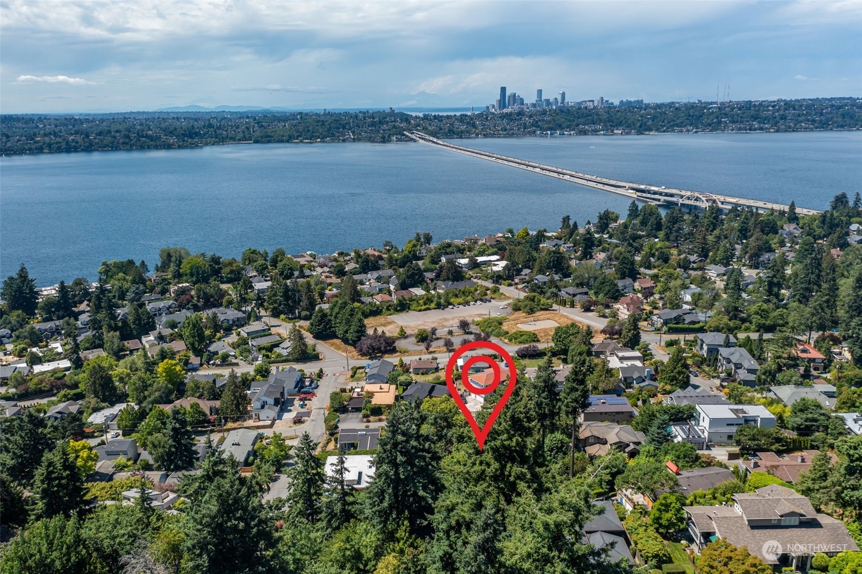 28 Xx 68th Avenue SE  Mercer Island WA 98040 photo