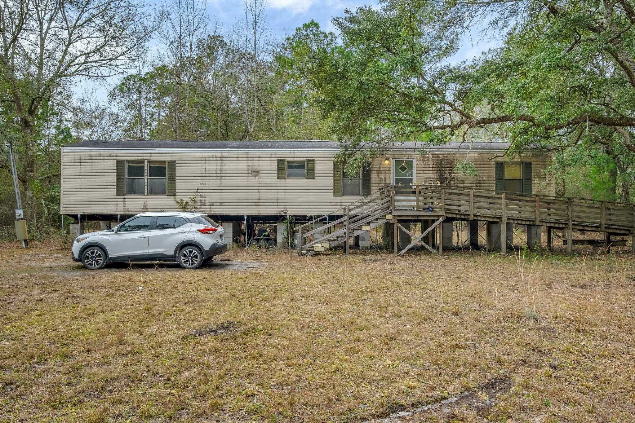 Property Photo:  8012 Springhawk Lane  FL 32305 