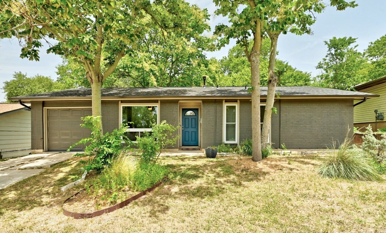 Property Photo:  5206 Emerald Forest Drive  TX 78745 