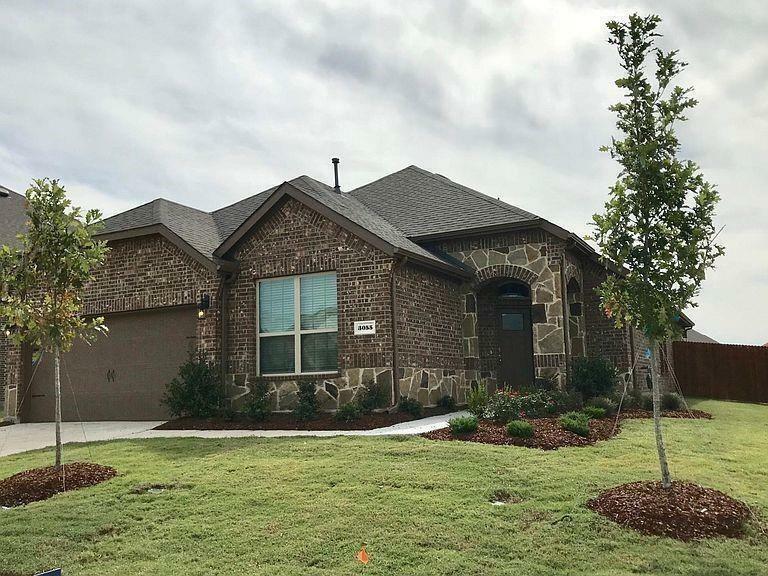 Property Photo:  3055 Maverick Drive  TX 75126 