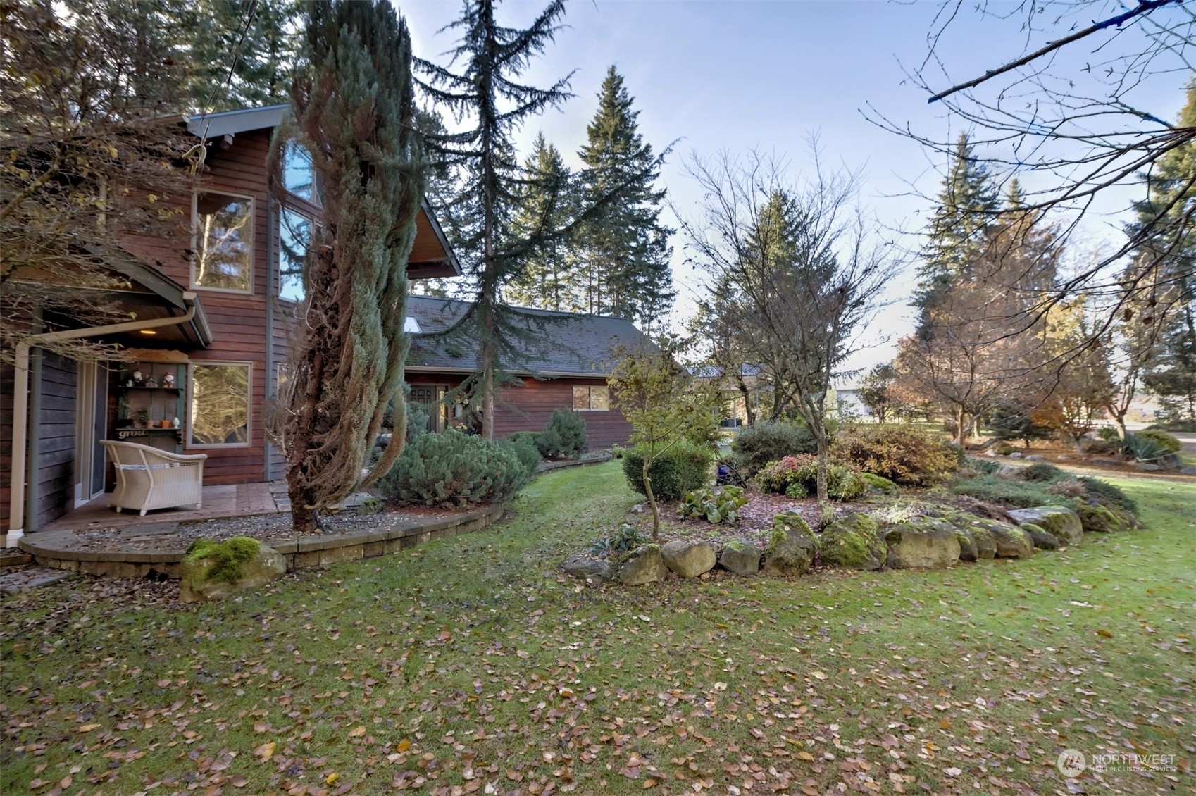 Property Photo:  140 E Johns Creek Drive  WA 98584 