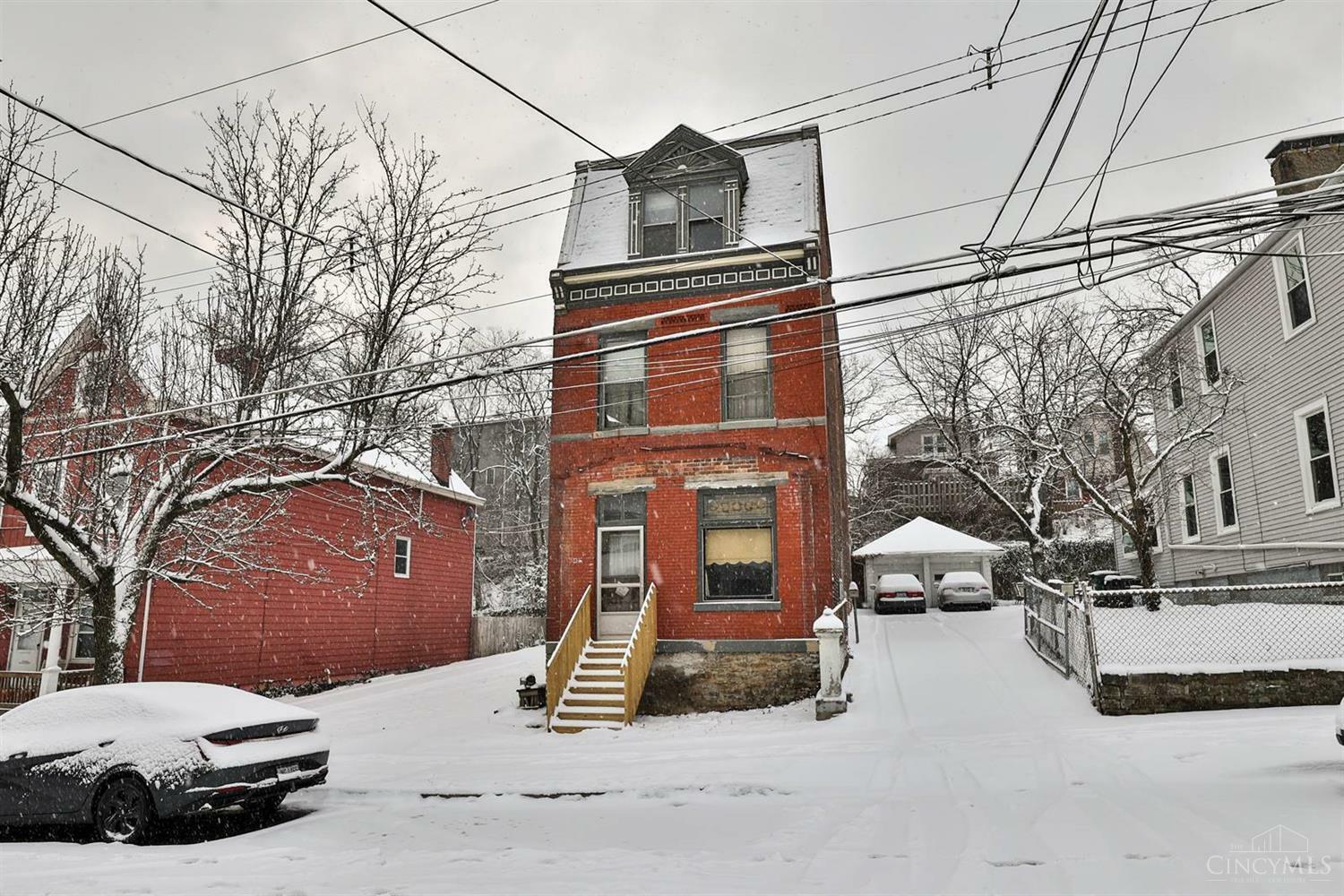 Property Photo:  425 Ada Street  OH 45219 